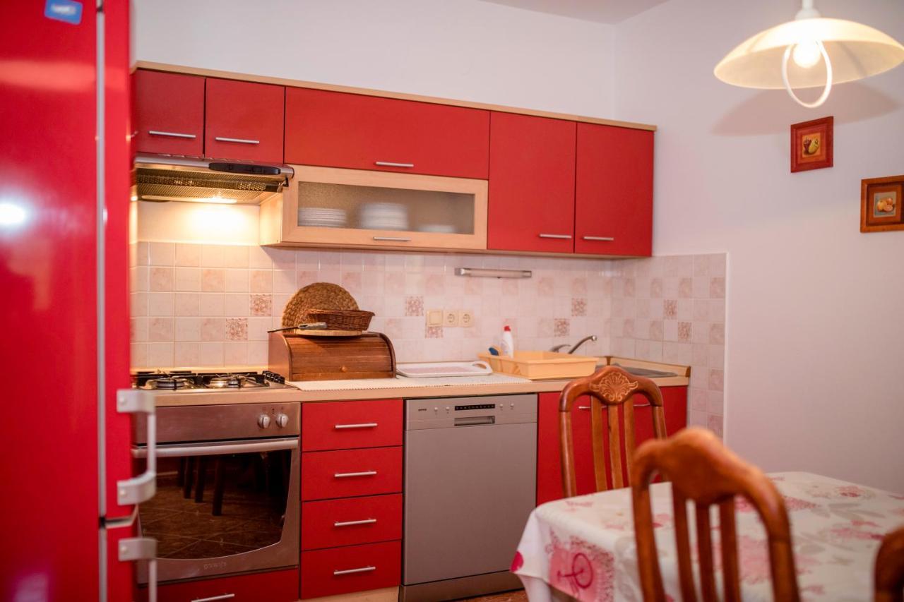 Appartement Kuca Leonora à Banjol Extérieur photo