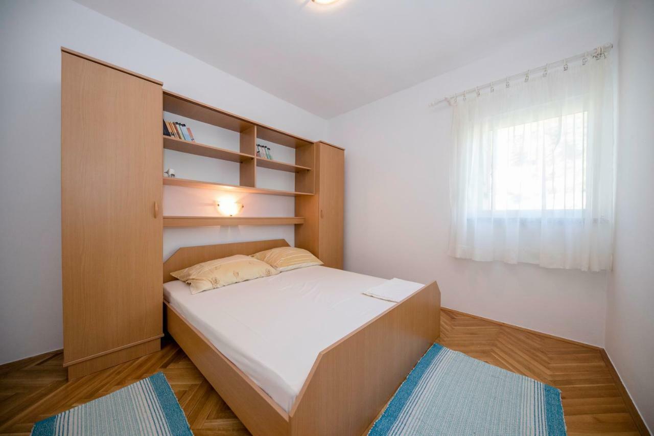 Appartement Kuca Leonora à Banjol Extérieur photo