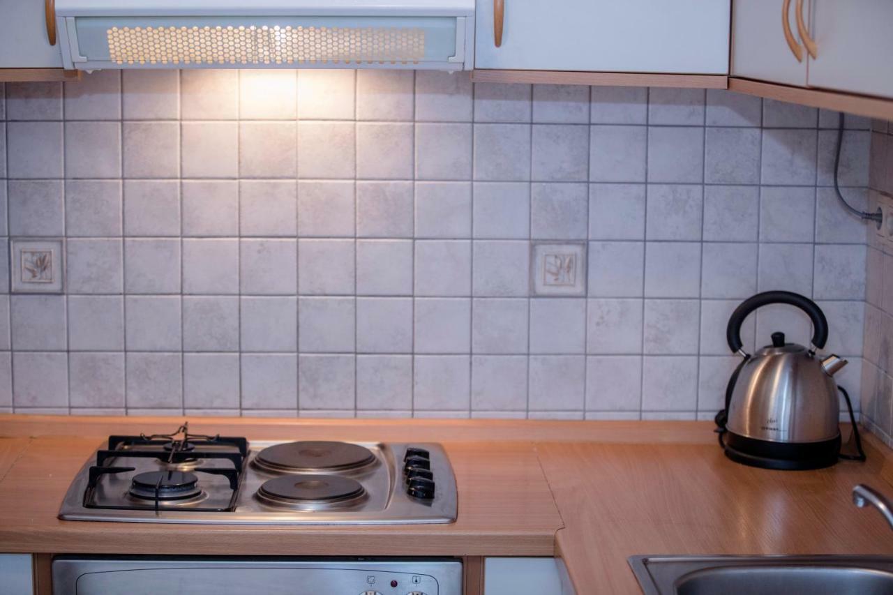 Appartement Kuca Leonora à Banjol Extérieur photo